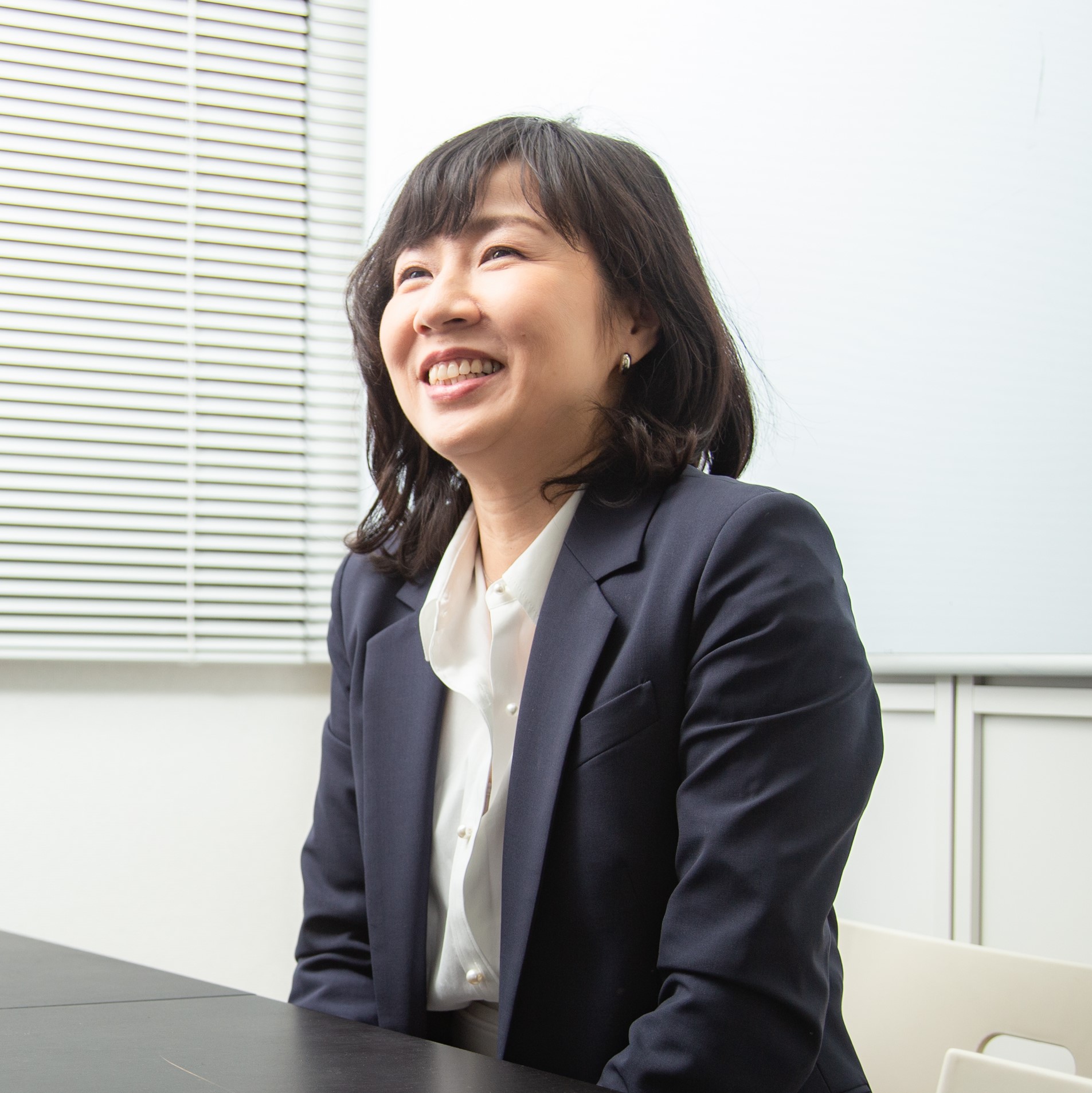 東條 智津